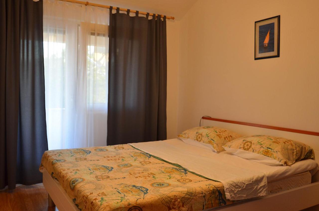 Apartments Tomas Betina (Sibenik-Knin) Exterior foto