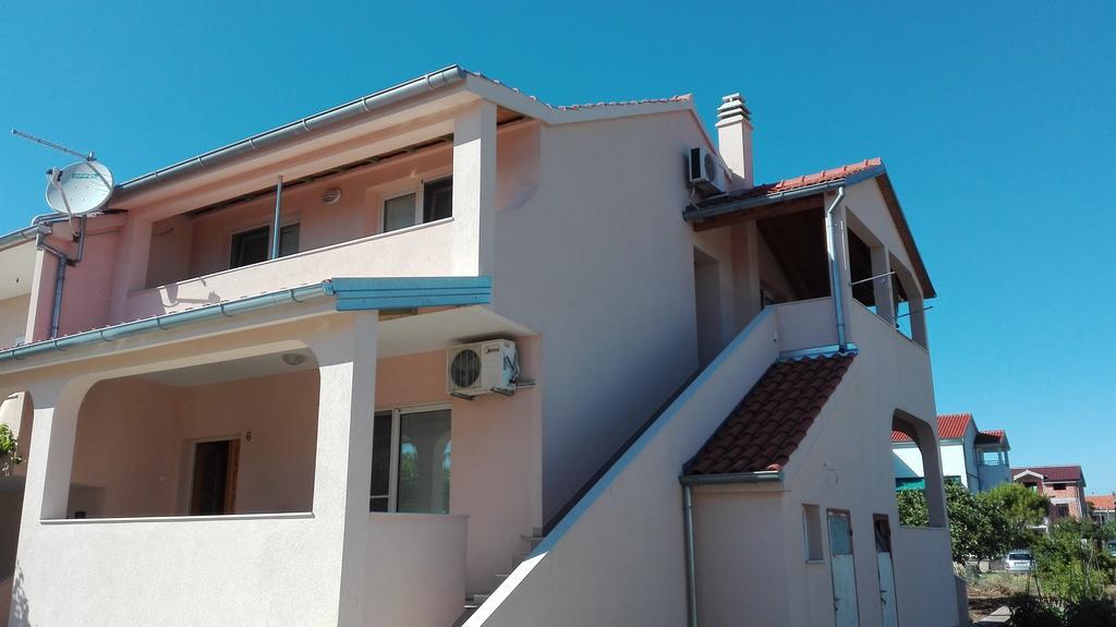 Apartments Tomas Betina (Sibenik-Knin) Exterior foto